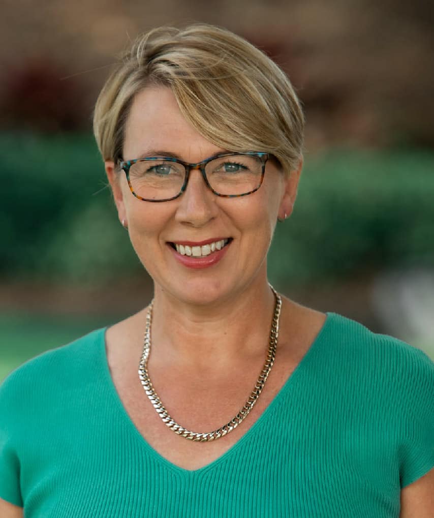 women leaders and coaches,japanese women leaders and coaches academy,Japanese center for research on women in sport,coaching style,DISC in action,importance of self-awareness,women coaches in japan,japanese women leaders,japanese women coaches,coaches academy